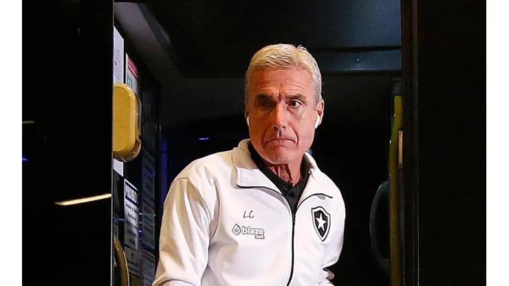 Ex-presidente do Botafogo manda a real sobre permanência de Luís Castro