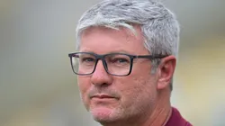 Odair mal chega e meia será ‘dispensado’ pelo Santos em 2023