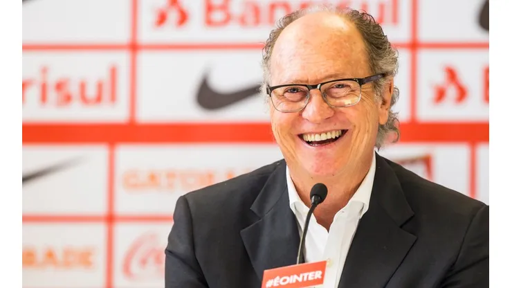 Jeferson Guareze/AGIF - Falcão leva ex-Inter ao Santos