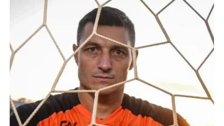 Foto: Rafael Bandeira/ Sport Club do Recife - Denis pode ganhar substituto no Sport