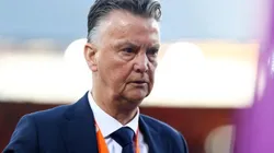 Dean Mouhtaropoulos/Getty Images/ "Estão certos em fazer isso"; Louis van Gaal concorda com boicote de torcedores da Seleção Neerlandesa a Copa do Mundo.