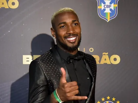 Gerson 'surpreende' Flamengo com mensagem na web e Nação se empolga