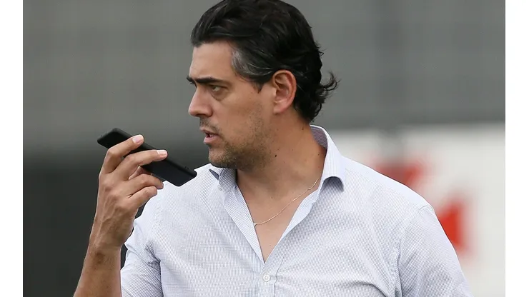 Daniel Ramalho/Vasco - Bracks entra em cena por reforço no Vasco