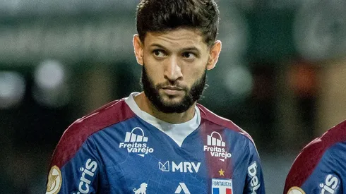 Robson Mafra/AGIF - Alvo do Vasco, Juninho Capixaba define futuro