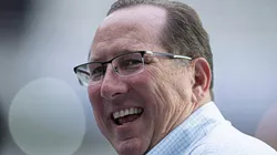 Textor aceita abrir os cofres para anunciar titular do Fla