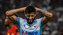 Juninho Capixaba estava na mira do Cruzeiro (Foto: Kely Pereira/AGIF)