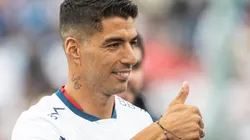 (Photo by Ernesto Ryan/Getty Images) - Suárez tem futuro indefinido.