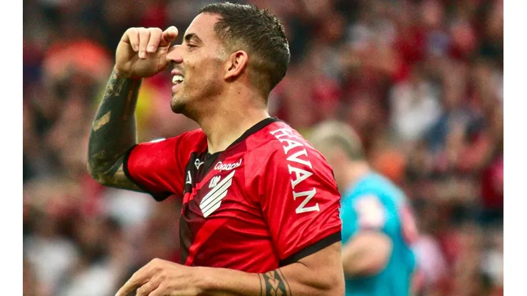 Foto: Gabriel Machado/AGIF - Terans: uruguaio do Athletico está valorizado no mercado