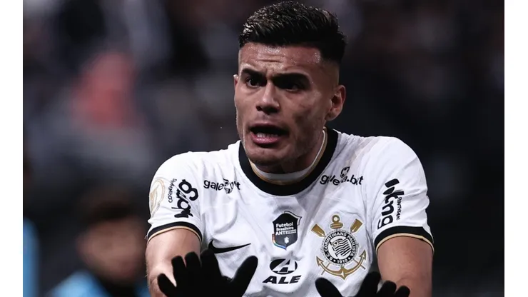 Bomba de última sobre futuro Fausto Vera 'choca' a Fiel na web