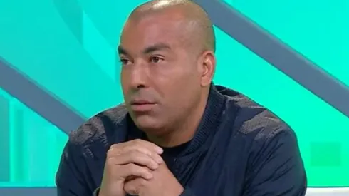 Foto: Reprodução/SBT - Sheik não aliviou ao titular do Flamengo.