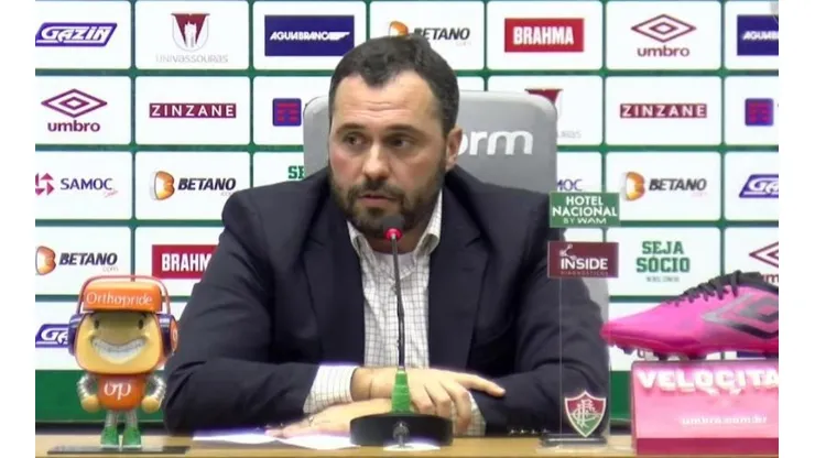 Diniz se antecipa e define futuro para Mário Bittencourt