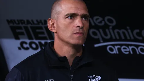 Foto: Marcello Zambrana/AGIF - Juca Antonello não conseguiu salvar o Ceará do rebaixamento