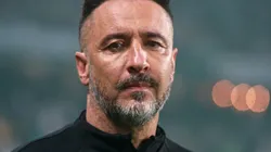 Gabriel Machado/AGIF. Vítor Pereira se despede do Corinthians