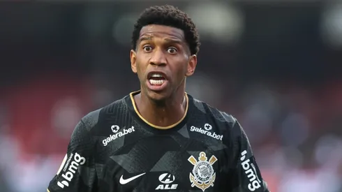 Marcello Zambrana/AGIF - Gil, zagueiro do Corinthians