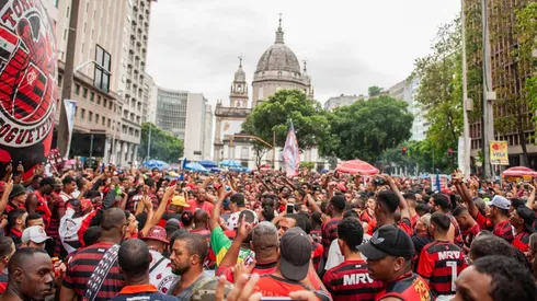 Allan Carvalho/AGIF - Torcedores do Flamengo.