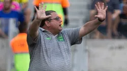 Foto: Gil Gomes/AGIF - Guto Ferreira reclamou de atuação do Coritiba