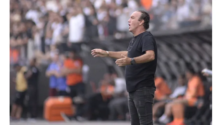 Foto: Alan Morici/AGIF - Cuca deve definir destino no Atlético-MG nos próximos dias