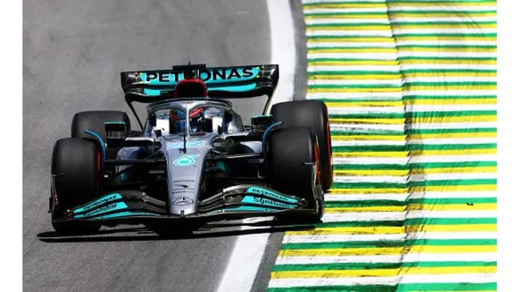 Russell durante a corrida sprint em Interlagos