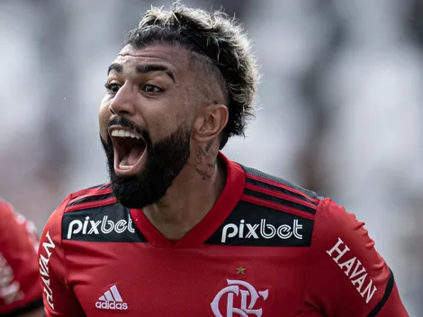 Ludmilla 'protesta contra Tite' no meio de show e Gabigol assiste tudo