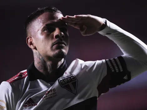 Ausência de Diego Costa no fim de temporada gera críticas a Ceni na web