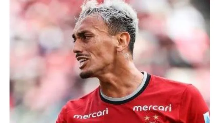 Foto: Acervo Pessoal Diego Pituca/Instagram - Diego Pituca atuou no Santos entre 2017 e 2021