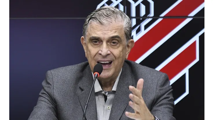 Reprodução/Athletico-PR. Petraglia pode receber R$ 22 milhões para o Furacão