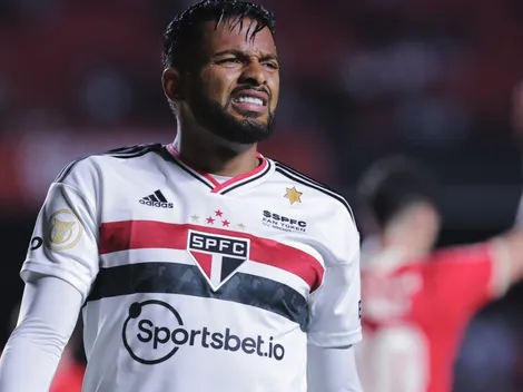 Fluminense pode ver rival levar Reinaldo após interesse vir à tona