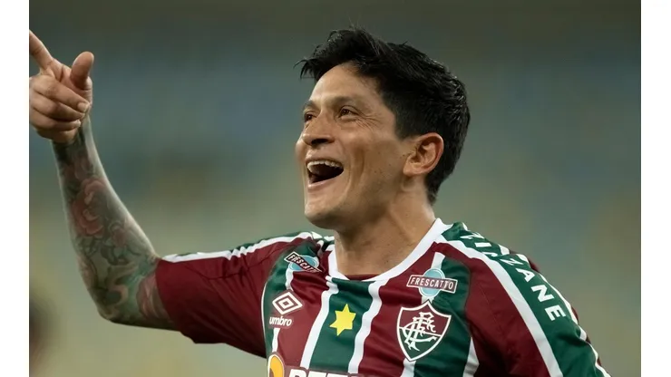 Jorge Rodrigues/AGIF - Cano pelo Fluminense.
