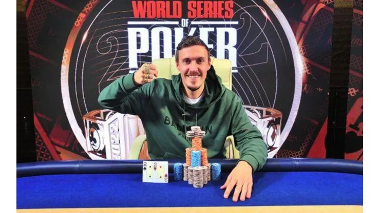 Max Kruse é um jogador de futebol e agora possui um bracelete de poker (Foto: Divulgação/ Kings Cassino)