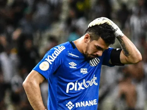 João Paulo chuta o balde e manda a real para Rueda no Santos