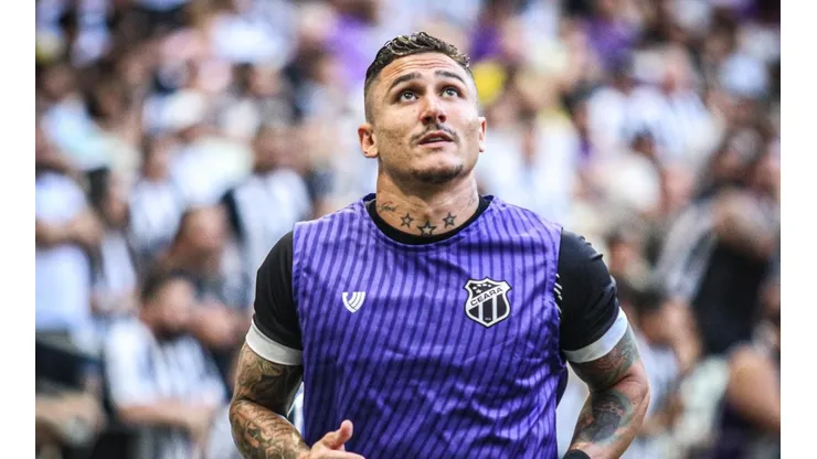 Foto: Lucas Emanuel/AGIF - Vina era a grande esperança do torcedor alvinegro.