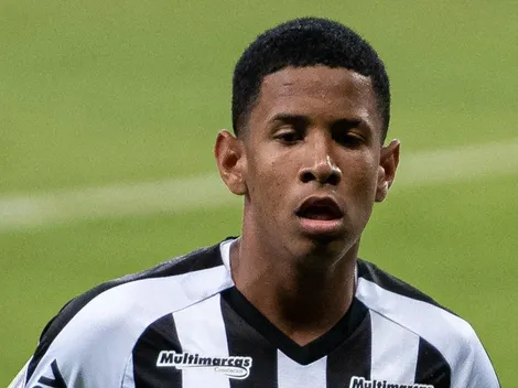 “Deve vazar”; Savinho pega torcida de surpresa com “bomba” para jogar em rival do Galo