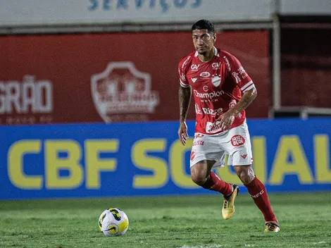 Renovação com Ralf fica para trás, Vila Nova inicia barca e dispensa três jogadores 