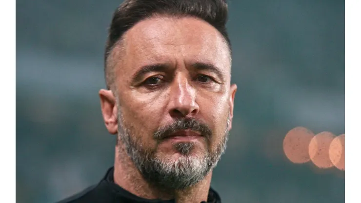 Gabriel Machado/AGIF/ "VP aprova"; Mesmo com indefinição no Corinthians, Vítor Pereira dá 'ok' para primeiro reforço da equipe.