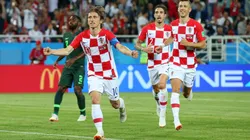 Alex Livesey/Getty Images - Modric e Ivan Perisic comemoram gol da Croácia