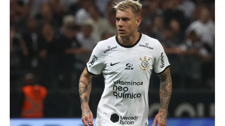 Marcello Zambrana/AGIF - Roger Guedes comenta relação com a torcida do Corinthians