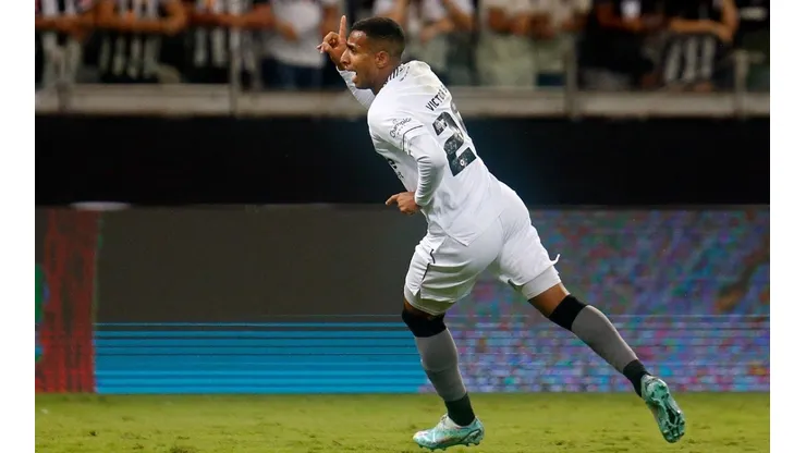Victor Sá marcou gol na vitória do Botafogo (Foto: Vitor Silva/Botafogo)