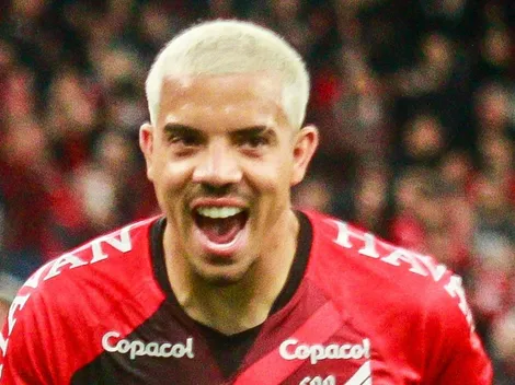 “Uma troca com Terans...”; Torcida do Athletico faz campanha para contratação de reserva do Mengão