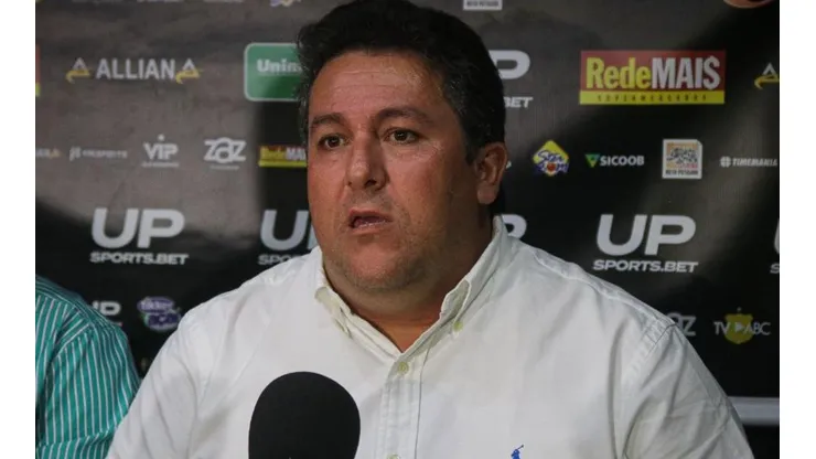Foto: Reprodução/ABC FC - Fernando Marchiori, técnico do ABC