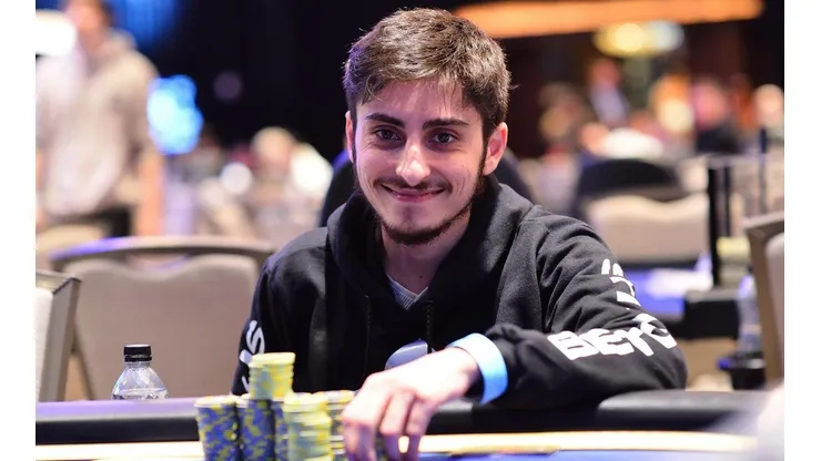Daniel Aziz faturou pesado em torneio online (Foto: Tomas Stacha/PokerStars)