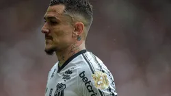 Foto: Thiago Ribeiro/AGIF - Além de Sobral, Vina pode deixar o Ceará em caso de rebaixamento à Série B
