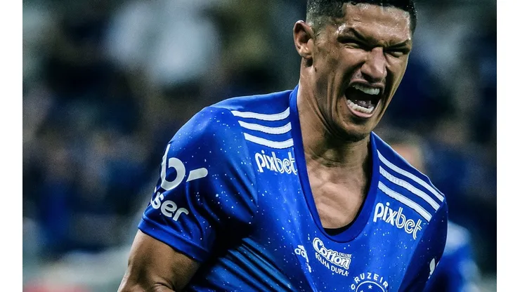 Foto: Gustavo Aleixo/Cruzeiro - Luvannor comemora gol contra o CSA, porém tendência é que saia do Cruzeiro em dezembro