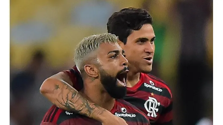 Foto: Thiago Ribeiro/AGIF - Gabigol e Pedro