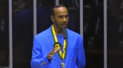 Hamilton discursando no Congresso