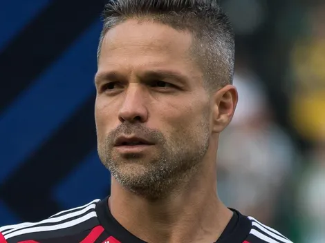 "Queria ver o... jogando mais"; Torcida dá 'puxão de orelha' e escolhe alternativa de Diego no Fla