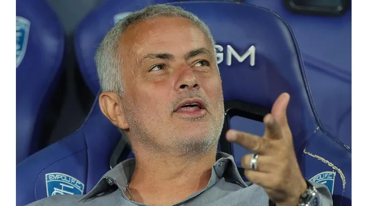 (Photo by Gabriele Maltinti/Getty Images) - Meio-campista sempre teve moral com Mourinho.