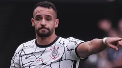 Foto: Ettore Chiereguini/AGIF - Torcida pede uma nova opção para jogar ao lado ou nas ausências de Renato.