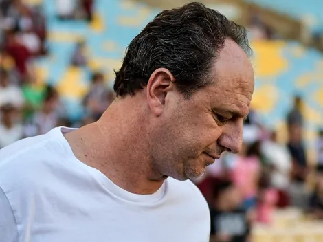 Torcida do São Paulo 'pede cabeça' de Rogério Ceni e indica substituto: "Tá livre no mercado..."
