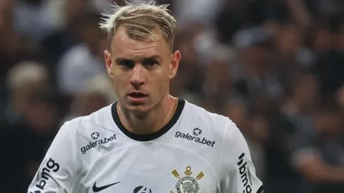 Foto: Marcello Zambrana/AGIF - Róger Guedes é titular do Corinthians