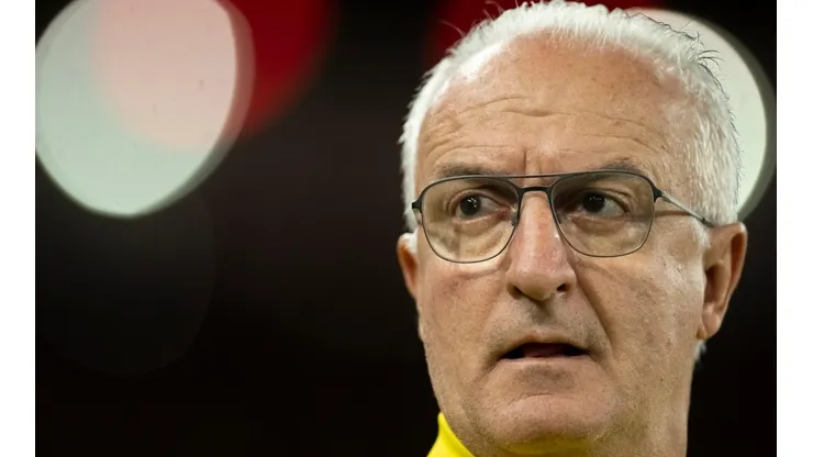 Foto: Jorge Rodrigues/AGIF/ "Ainda temos objetivos"; Dorival é sincero sobre fim de temporada no Flamengo.